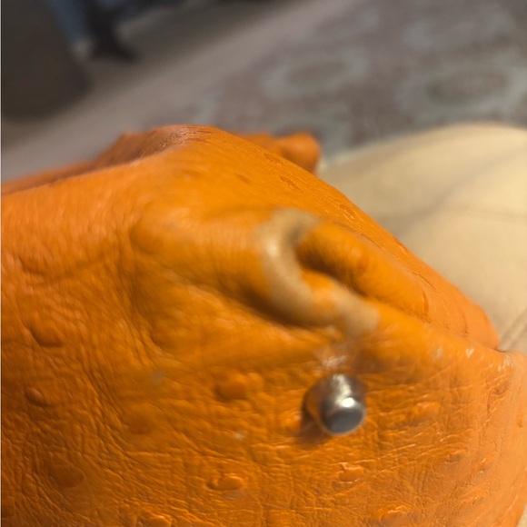 Furla Ostrich textured Orange Leather Shoulder Bag. Corners show wear. - Picture 4 of 5